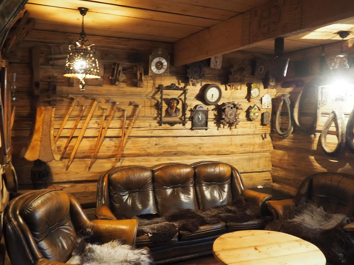 Koci Zamek Apartment Zakopane Homestay